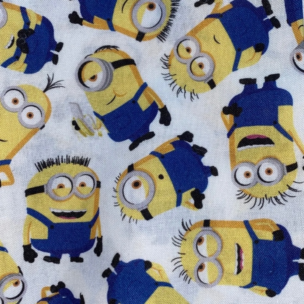 Cotton face mask, minions on white